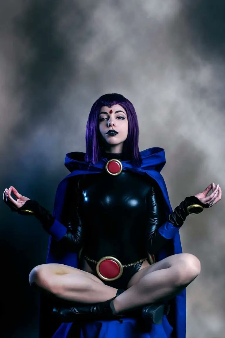 Ravena – por Ryuu Lavitz

cosplaytime.com.br/cosplay/ravena…