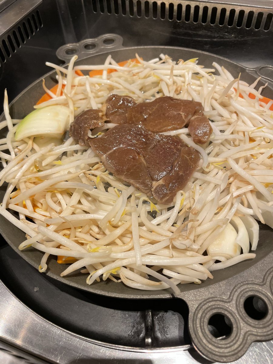 chabow's tweet photo. そしてお昼はソウルフード松尾ジンギスカンでランチ🥰
#松尾ジンギスカン https://t.co/AM6DYmQX50