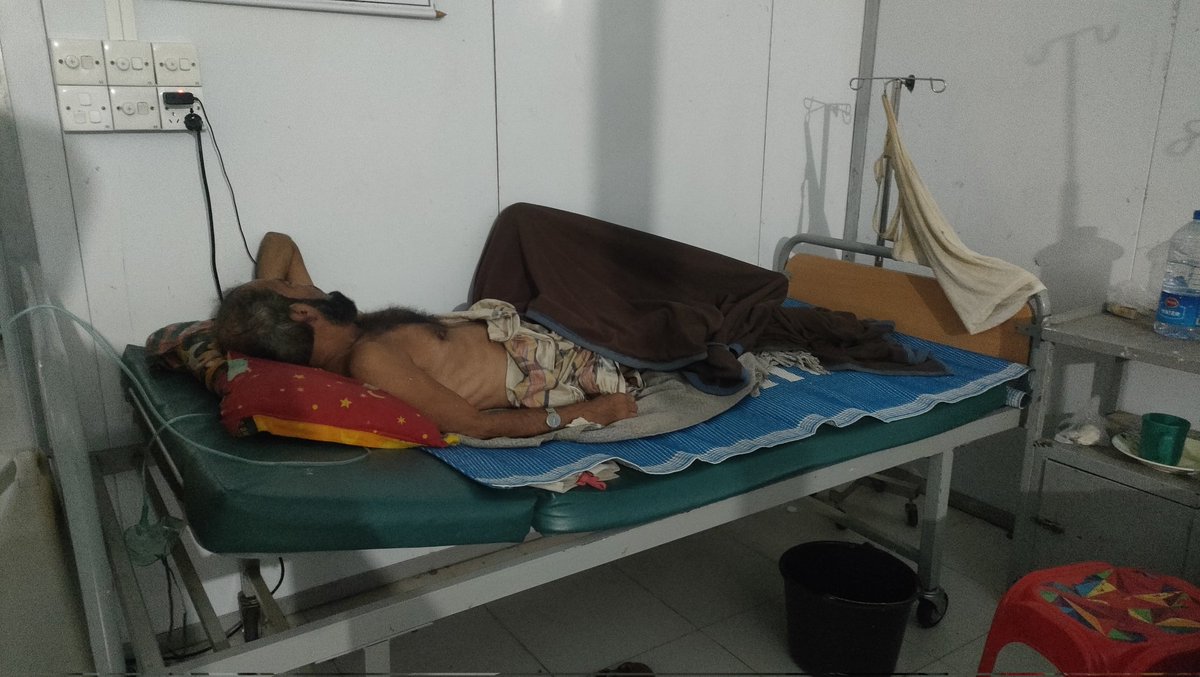 Minshshs's tweet image. Due to lack of care and #enough treatment, my uncle Abdu Shukkur  who is a Rohingya elderly a #respectable and honours awarded an aged 55 person, he is #dead in Nayapara  IPD hospital.

Yesterday, my uncle was anguished from #breathing then my brother-in-law took him to IPD.