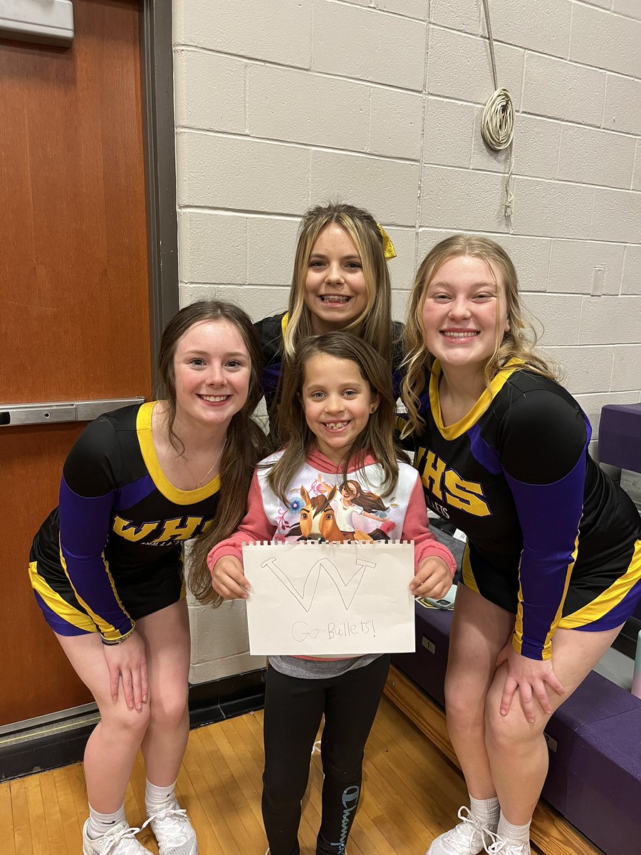 WhsBullets's tweet photo. Even cheerleaders have cheerleaders in Bullet Nation!!! 💜💛🏀 #futureBullet #cheerleaderthings https://t.co/6TOnIw8xql