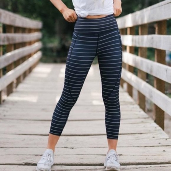 rockethulsey's tweet photo. So good I had to share! Check out all the items I'm loving on @Poshmarkapp from @bunnycatbtq #poshmark #fashion #style #shopmycloset #zyia #gymboree #bleuhciel: https://t.co/VM7QhD3DJE https://t.co/zuMCTOlUv8
