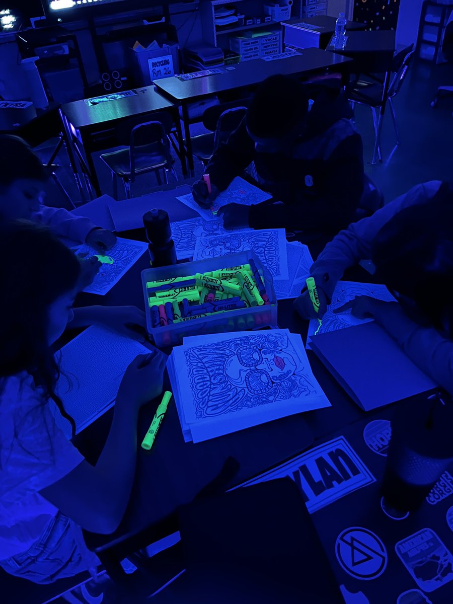 MsZemaitis's tweet photo. Our 6th graders will “glow”this year! Kicked off 2023 w a Glow Party. Love that my team is willing to try something crazy and new. Always a fun day when you get your kiddos excited to learn. #d109pride #bvpride #inthemixinrm26 #glowparty #6thgradeglows @BVGoBobcats https://t.co/kdoaHDQNVJ