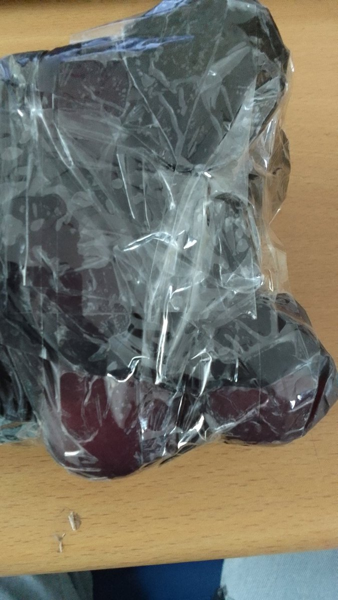 ni siapa yang beli lato lato segini banyaknya anjg😭😭