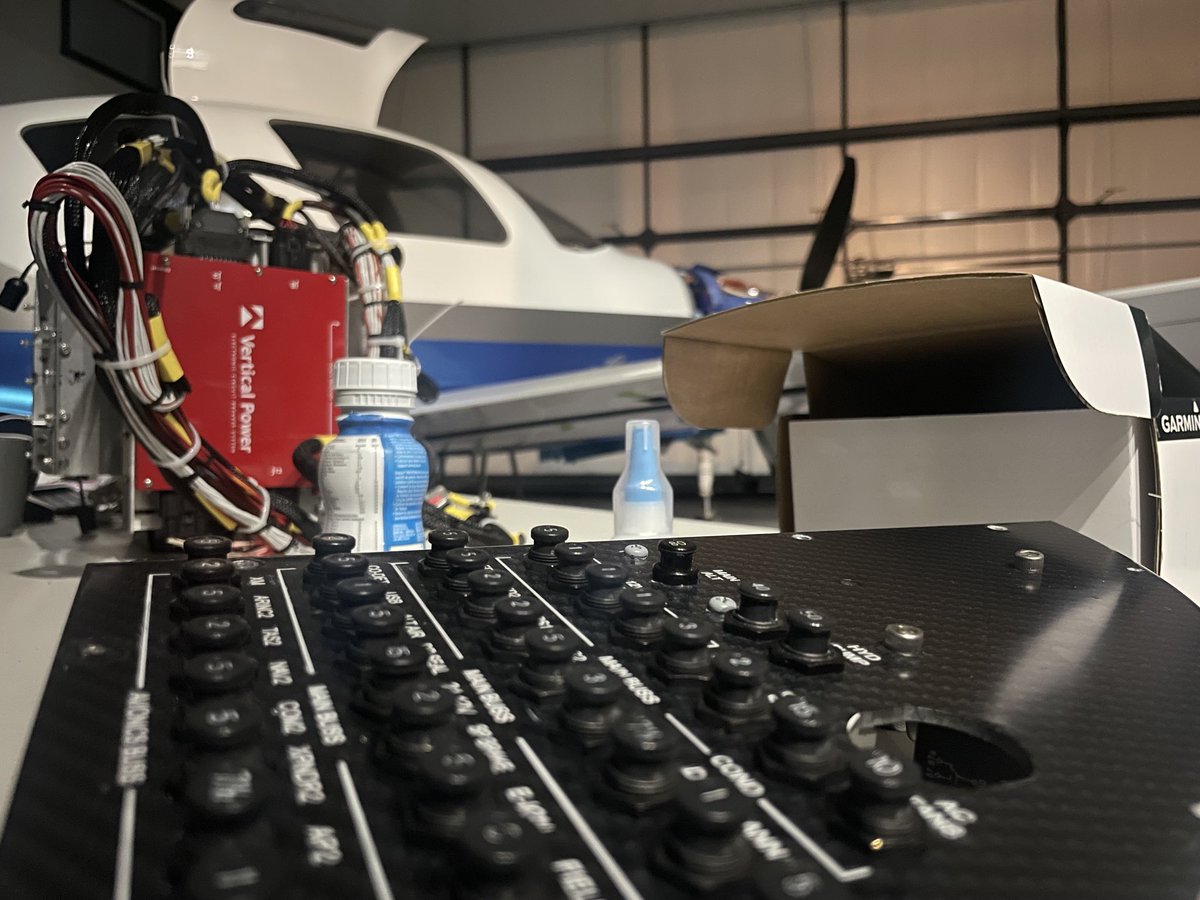 End of day two of g3x panel refit. Nighttime. We will keep going e merry day so the owner can fly as soon as possible.