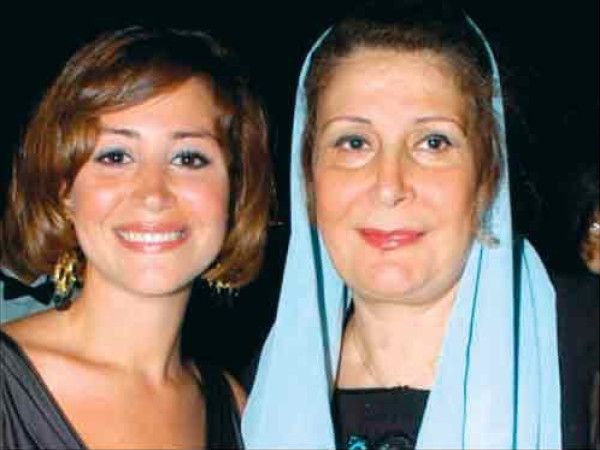 زاد الأردن الإخباري | محامي منة شلبي يكشف سبب عدم حضورها ووالدتها جلسة  المحاكمة