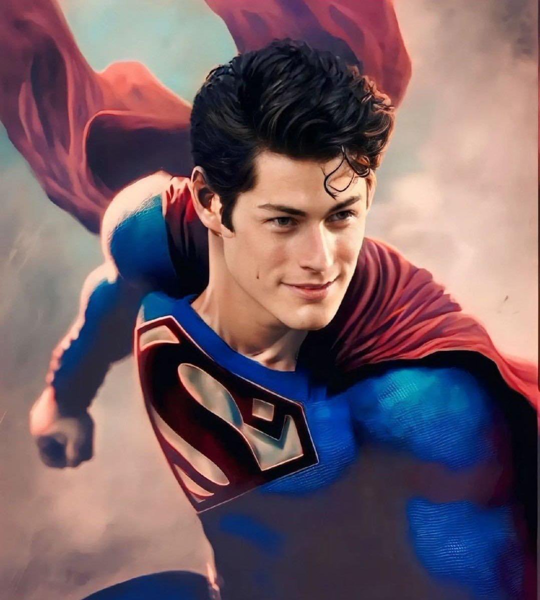 Yadier ッ on Twitter "El actor Wolfgang Novogratz como Superman de DC