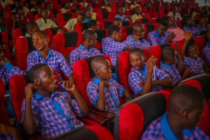 mentoring_boys's tweet photo. We have decided to pay attention to our boys. Guys Mentorship Network is raising total men on whose shoulders the nation can rise. We say enough to raising boys we aren't proud of. Join us and pay attention to that boy in your neighborhood https://t.co/qFVmUNKdoF