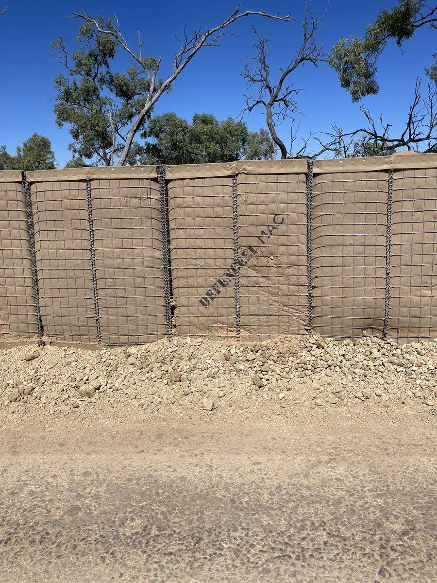 AshtonAdvisory's tweet photo. The State Government and local councils have been busy with road closures and levee construction across the full extent of the #RiverMurray. The @MaccaferriWorld #defencell product visible and highly effective across many sections.   @SA_SES @joe_szakacs #saparli https://t.co/qyp7ghfdxM