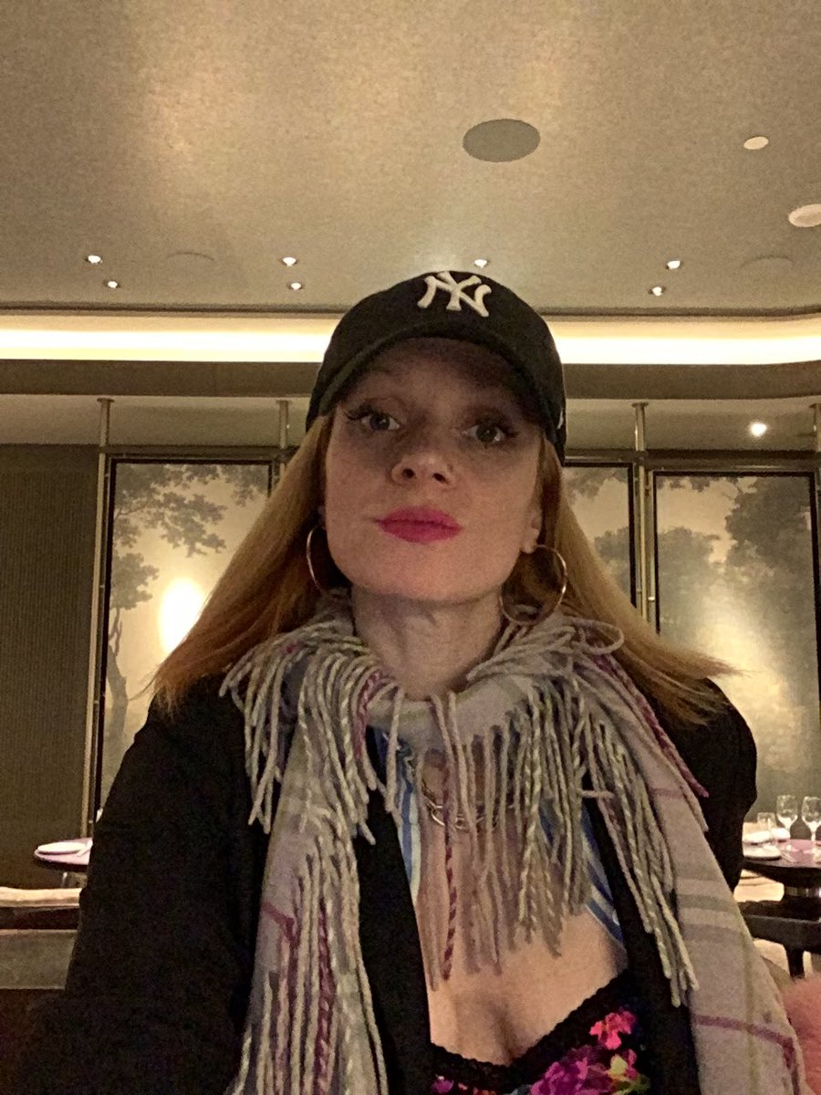 ariellelondonma's tweet photo. my natural form 🗽🧢
📍The Ritz, Toronto
#ariellelondon 💖 #rapper #singer #dancer #songwriter #producer #hiphop #toronto #music 🎼 #mixtape 🎵 #newyork #yankeecap #realestate #theritz #ritztoronto #author #artist #activist #style #teatime 🫖
#FINDINGOUTSEASON ⚔️ #comingsoon https://t.co/wkV37DI8xf