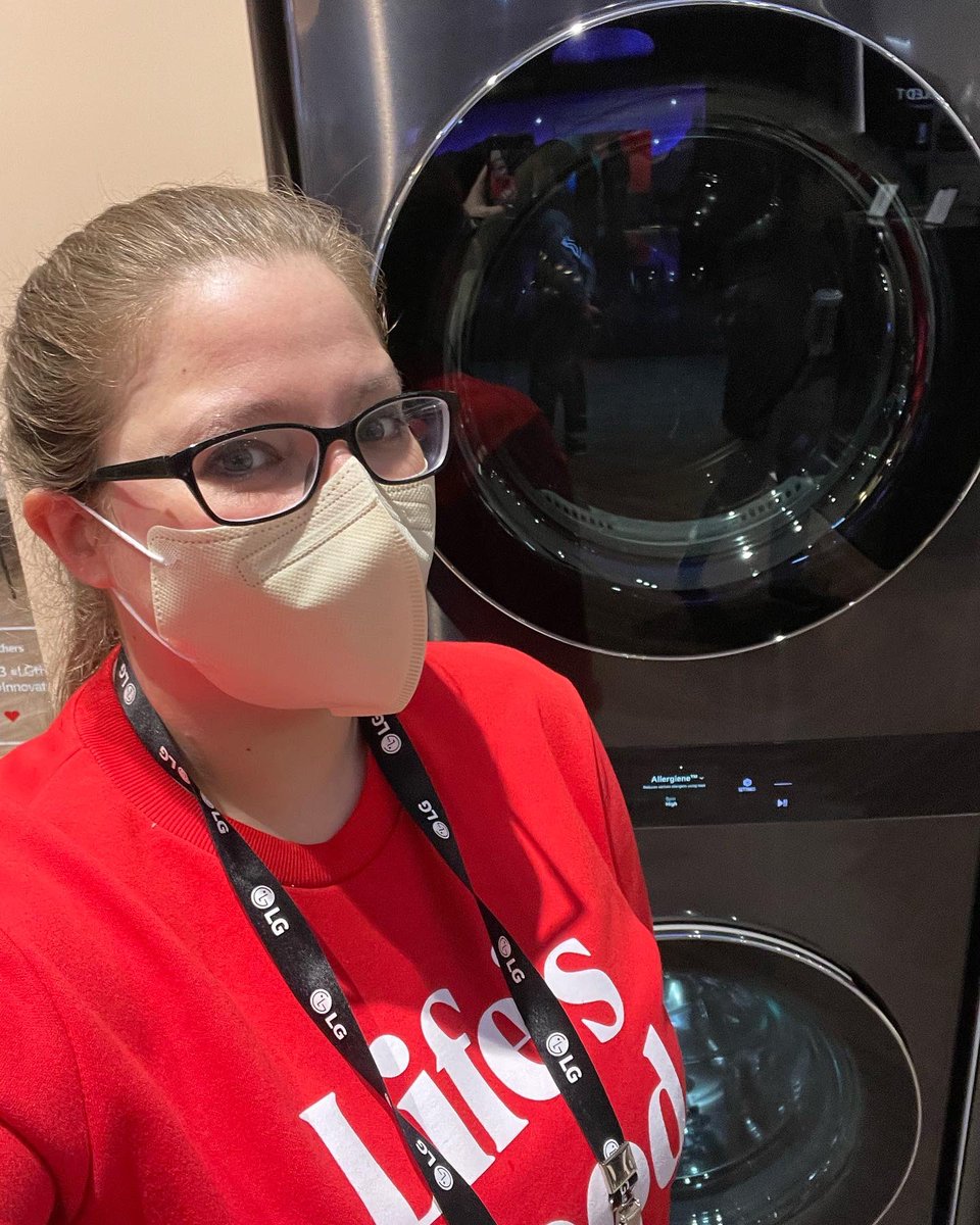 LGKristinD's tweet photo. #lifesgood at #CES2023 #LGCES2023 https://t.co/apPWq52IyJ