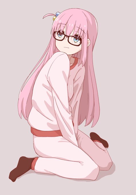 後藤ひとり、家ではメガネをかけるタイプの陰キャであってほしい、、、#ぼっち・ざ・ろっく 