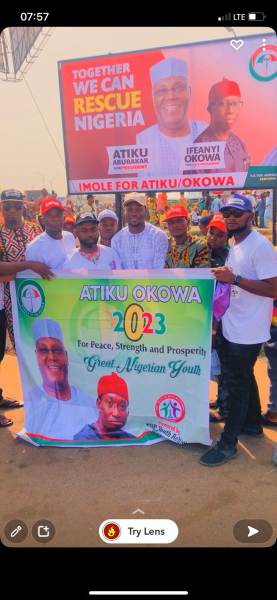 pdp_yrm's tweet photo. PDP YOUTH RE-BIRTH MOVEMENT Representatives in Oyo state.Atiku Villa inshAllah. https://t.co/wvlXVFA3NR