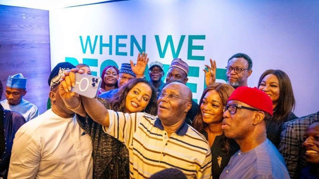 AtamOdey's tweet image. Together with Atiku Abubakar,we can rescue Nigeria and place it back on the path of Prosperity and Recovery.#ThinkPDP
#ThinkAtiku-Okowa
#RESETNigeria
#AtikuKawai
@atiku @Rasheethe  @royaltyuso @omonlakiki @OfficialPDPNig