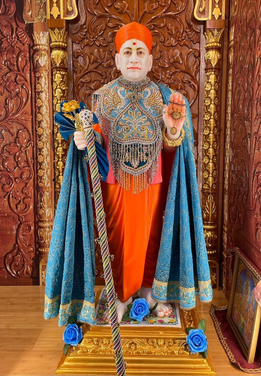 SGadiBolton's tweet photo. Shangar Darshan from #ShreeSwaminarayanMandirBolton
Lord #Swaminarayan
#AbjiBapashree 
#ShreeMuktajeevanSwamibapa
#AcharyaSwamishreeMaharaj
#GnanMahodadhi #AcharyaSwamijiMaharaj
#ShangarDarshan #DailyDarshan #Darshan
#SGadiFamily #SwaminarayanGadi #SGadiManinagar https://t.co/WjPv6VTVNq