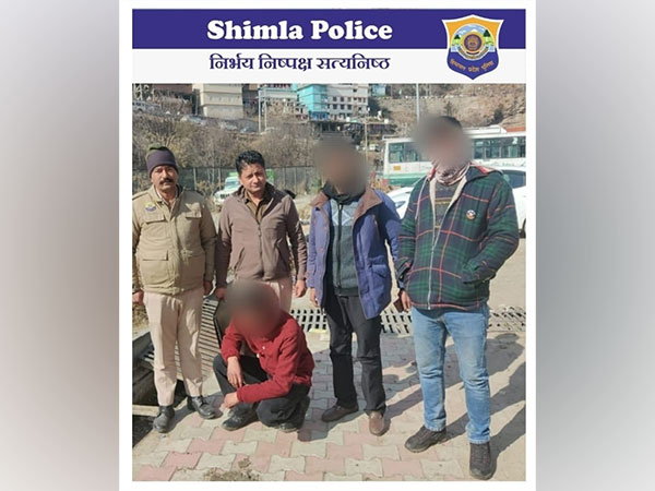 One person held with 41.25 gm Charas by Shimla police

Read @ANI Story | aninews.in/news/national/…
#Shimla #Police #Manarrested