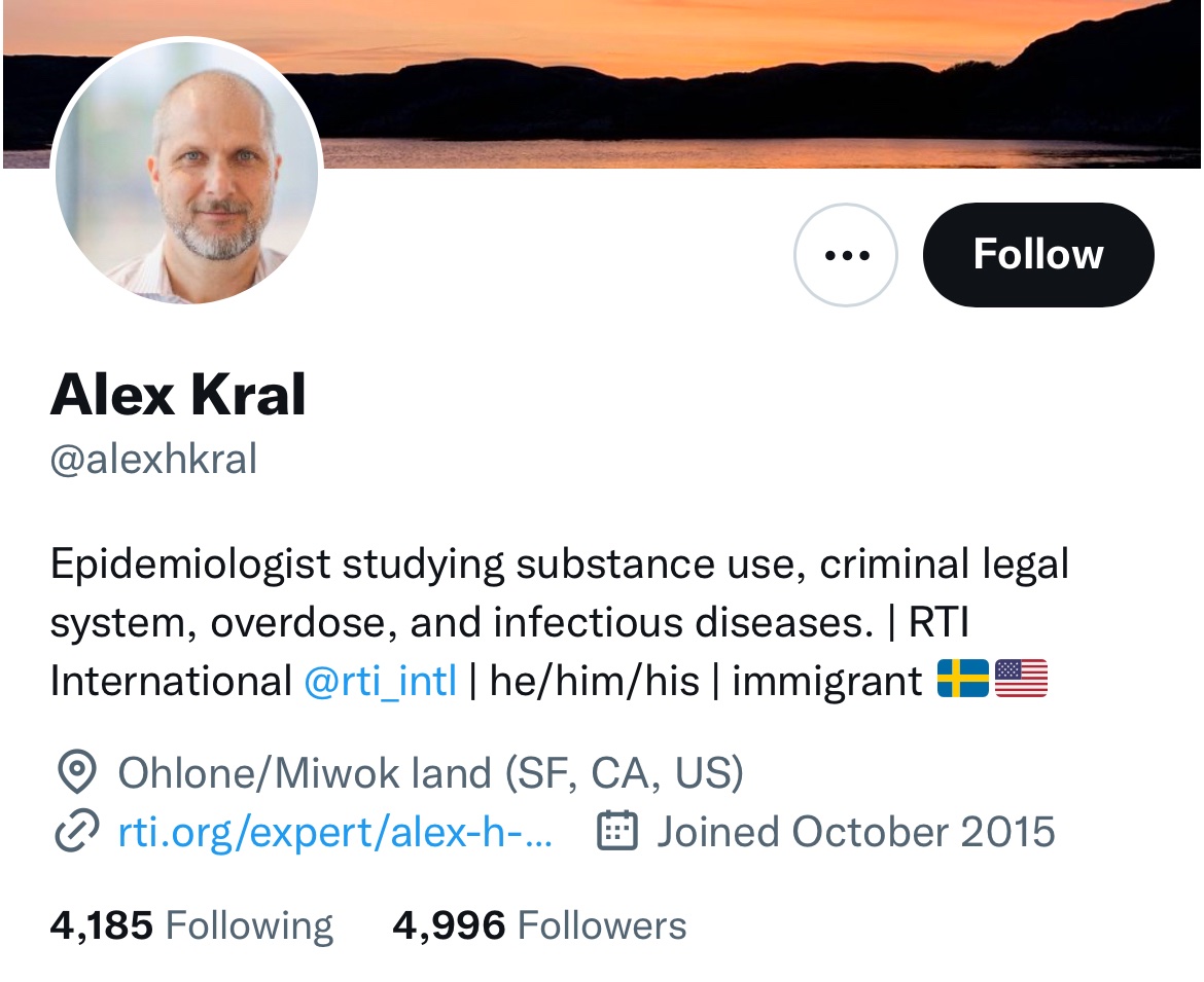 BethOdo_SF's tweet photo. @EricaJSandberg @HillaryRonen @alexhkral Loooool his “location” says everything anyone needs to know about his bias 😂 https://t.co/Cbom2bVwXT