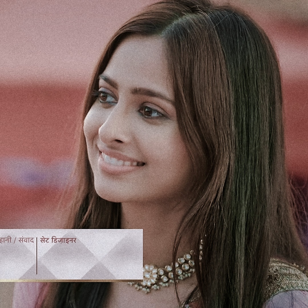 ankitcreationsx's tweet photo. When she smiles🫶
[ #aarohibirla • #neirohi • #karishmasawant ] https://t.co/2Vi1B2wI5f