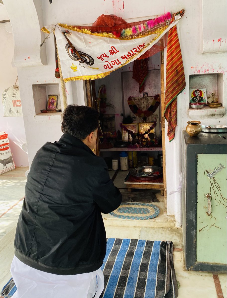 kkvishnoibjp's tweet photo. #बाँटा
ढिमड़ी किशनाबाबा जी की जाल में गोगाजी मंदिर का दर्शन करने का सौभाग्य प्राप्त हुआ।
#gudamalani https://t.co/MrH74d5Xiq