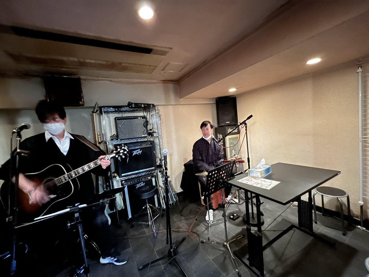 massmissile_uta's tweet photo. 【本日のしゃかコロライブ、無料配信決定】

スマホ一発ではありますが、
https://t.co/8MpnBBKQJ1
より無料配信します。
ツイキャスページフォローで通知行くよ。
19:00スタート。

3人のチェキ投げ銭やアーカイブ投げ銭は
https://t.co/IdvlahC2FL
よりよろしくお願いします。 https://t.co/FEz1BuPFOs
