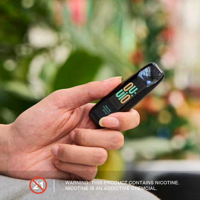 ovvio_world's tweet photo. Pineapple Ice is always the nice choice when you can’t decide what to get. An exquisite blend of mouth-watering pineapple and a pinch of salt. Simple, but fantastic.
·
WARNING: This device contains nicotine, nicotine is an addictive chemical.
·
#OVVIO #disposablepodvape #ONYXmini https://t.co/p18gCstgb8