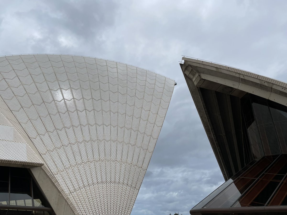 ruthjots's tweet photo. Although slightly jet lagged able to catch the marvellous @michaelsheen ensemble cast &amp; musicians with @AlisterAEGraham #Amadeus @SydOperaHouse on dullest of summer days - the vibrancy of the afternoon saved for inside the Concert Hall #theplaysthething #siblingtime 🏴󠁧󠁢󠁷󠁬󠁳󠁿 https://t.co/zxdecNa62F