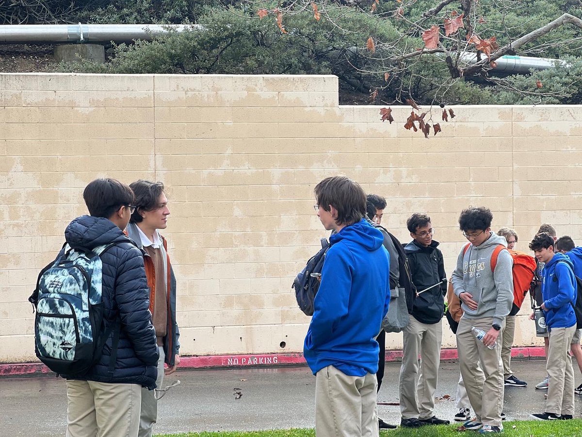 SMblyRequired's tweet photo. FRC TEAM 3020 Having our first strategy meeting of the year under our school tree! So excited for kick-off! https://t.co/gXc7pmimAu