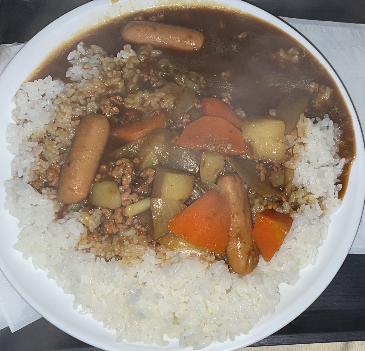 ShiroMinase's tweet photo. でけた！
ご飯2合は入ってるなぁ https://t.co/2ubpkLnhb6