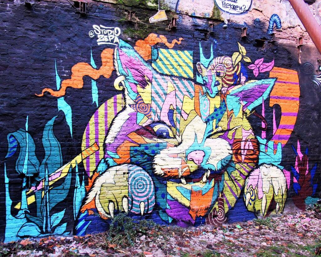 F_erre's tweet photo. Great place to visit : @nicholas_groente_and_fruit, especially when you see artists at work like @studiozepa
.
#catmural #streetart #iamsterdam #amsterdamstreetart #visitamsterdam #streetartnetherlands #urbanart #streetart #graffitiart #artinthestreets β¦ https://t.co/b2mxKBZslk https://t.co/6nAusRwtbD