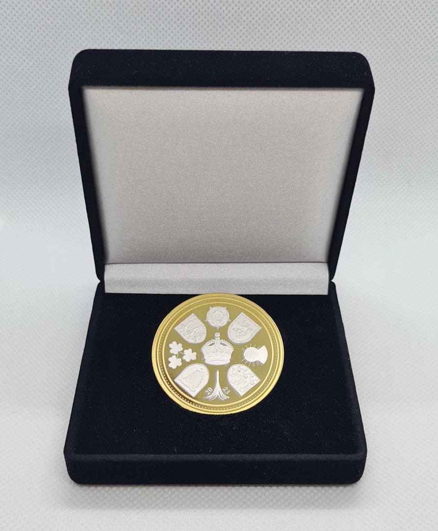 AncreSommeScot's tweet image. Our King Charles III Coronation special Coin 🎁 pre-order by emailing info@asascotland.org