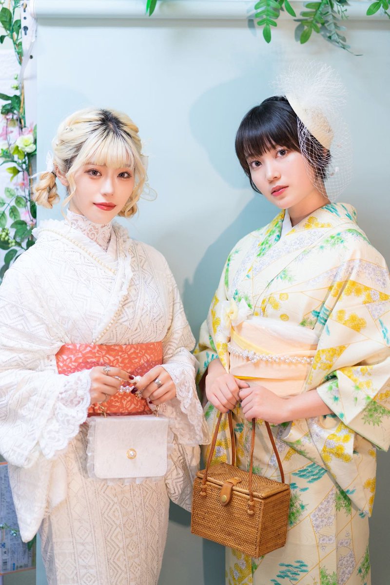 oukakimono's tweet photo. oukakimono桜花着物レンタル
エキパレのお2人
ノアちゃんと��だゆきちゃんご体験ありがとうございました😊😍いつもおおきに
@ookinicoffeeamr @oukakimono @ookiniboys 
oukaKimono Rentalは京都最大級』の着物レンタル店
#きもの #桜花着物
#着物女子 #着物コーディネート ＃着物コーデ #oukakimono https://t.co/IuVX2YOihO