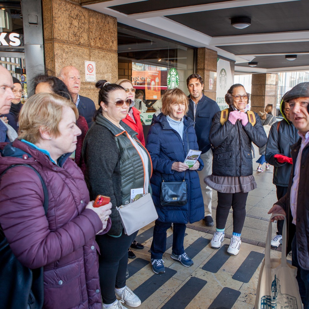 HammersmithBID's tweet image. Walk with us today!

📍7 January @ 11:00 am - 12:00 pm | Meeting point: Stamford Brook Station  

Come along to learn about the tales of a ghost that has haunted a popular pub and graveyard for more than 200 years.

Book now: hammersmithbid.co.uk/form-view/110

#Hammersmith #freewalks