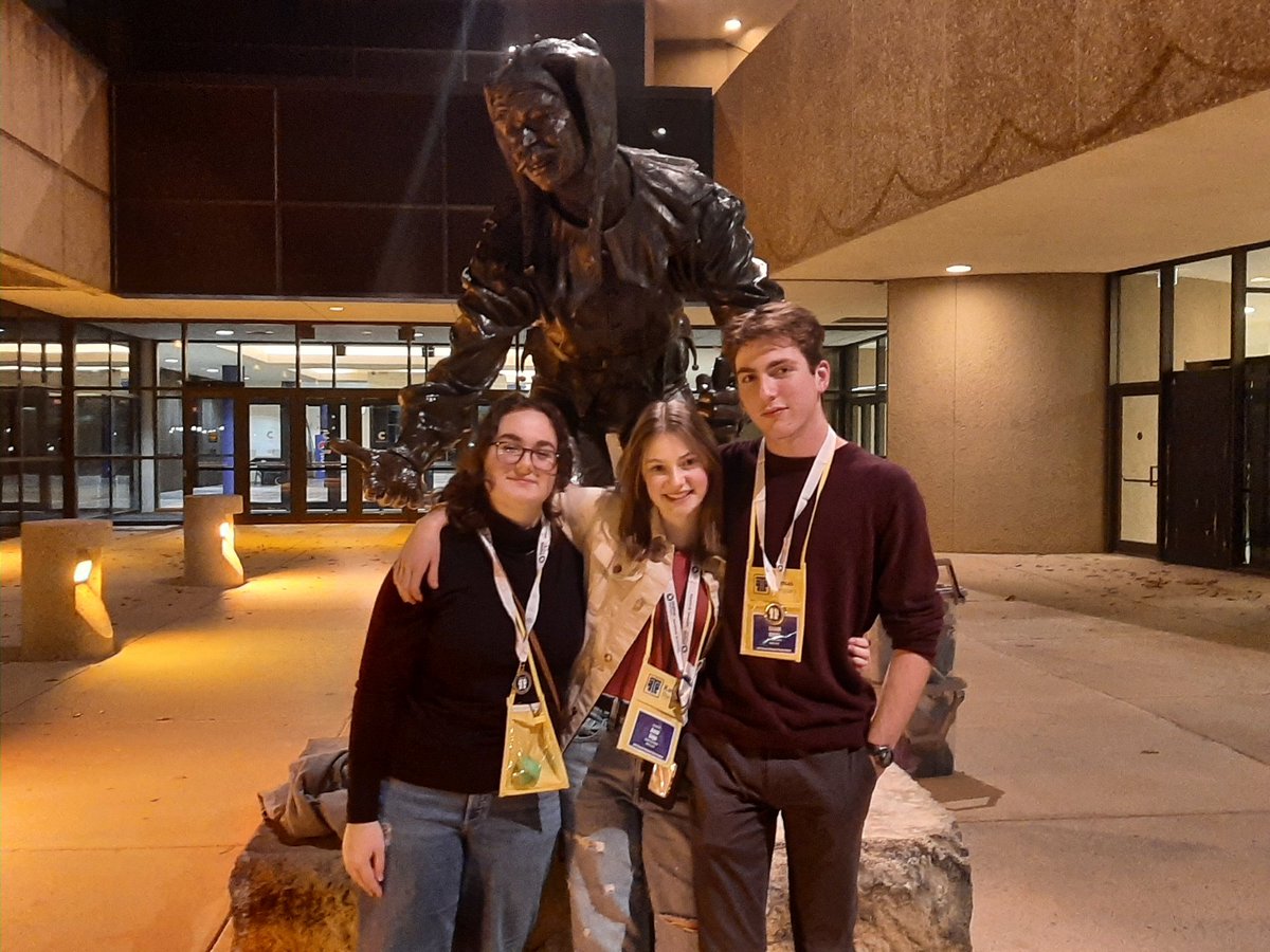 Troupe2001's tweet photo. Tonight Alea, Anna and Rowen got selected to be apart of the Thespy showcase. They performed their group acting scene from "Buried Child". Out of 420 Thespy performances only 12 get to be performed. Alea, Anna and Rowan were among the top 12 out of the state. https://t.co/hYTnPTXSQx
