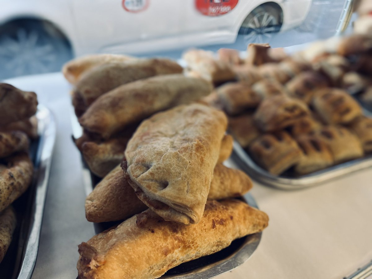 Large pasties are out of the oven 😍 #shoplocal #thedeli