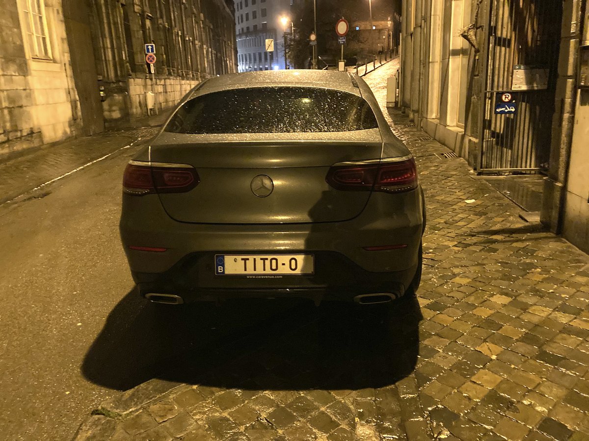 C’est comme une blague de Toto, mais c’est encore moins marrant.

#GCUM #BanSUVs