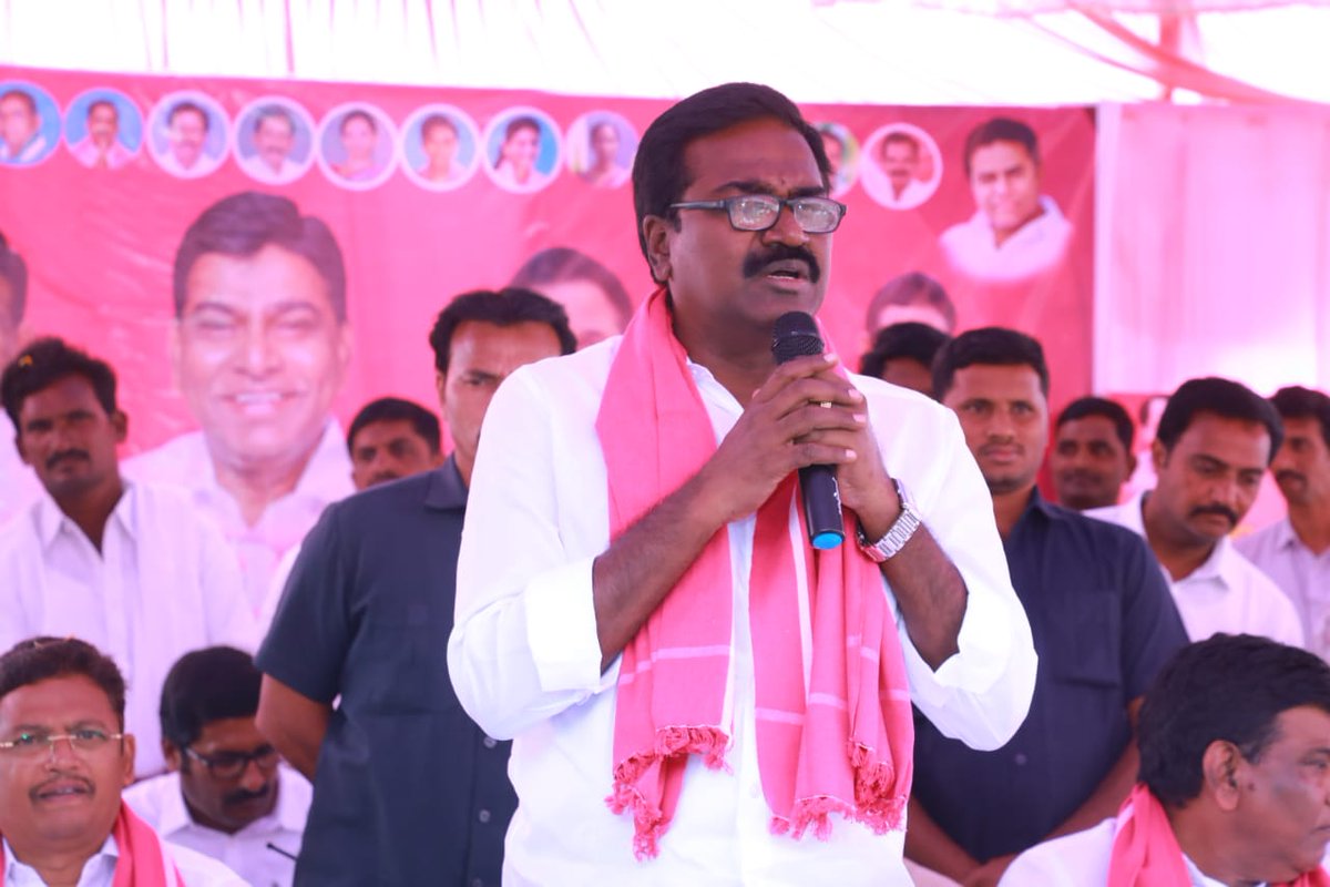 puvvada_ajay's tweet photo. @MC_Khammam జిల్లా #Madhira నియోజకవర్గం #Errupalem మండలం #Banigandlapadu గ్రామంలో ఏర్పాటు చేసిన సభలో ప్రజలను ఉద్దేశించి ప్రసంగించడమైంది(1/2). @TelanganaCMO @MinisterKTR @KTRTRS https://t.co/jopQwDMuWB