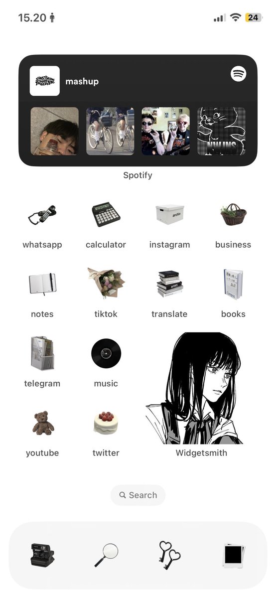 studwithlea's tweet image. 🖤🤍