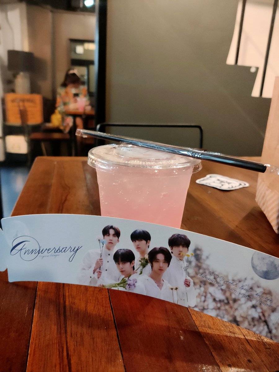 npingprink1's tweet photo. check in แน้วว 💖🫶🏻#4yearsorbitingUS https://t.co/2RI4ssZWKK