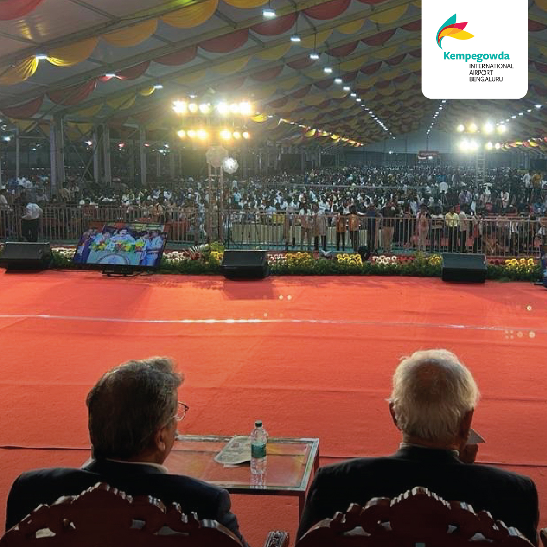 BLRAirport's tweet image. #BLRAirport was honoured at the 86th All India Kannada Sahitya Sammelana held at Haveri, for its efforts in fostering love for Kannada language and culture.