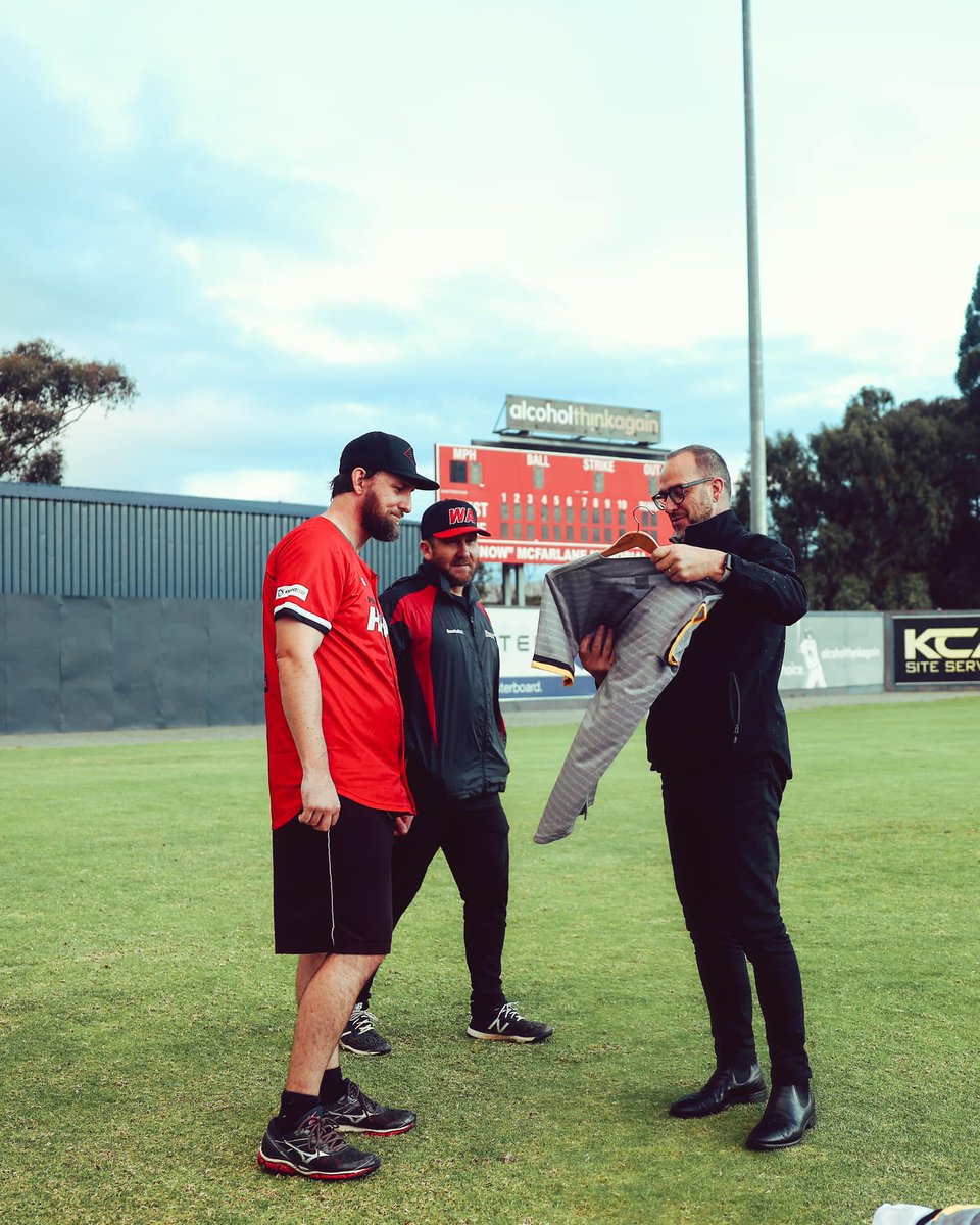 PerthHeat's tweet photo. KEEP MAKING HISTORY

Another chapter written in our history tonight as @big_lefty23 Daniel Schmidt claimed his 40th @ABL win to overtake @IceDaddy17 Simon Eissens as the all-time wins leader for the Heat.

The two legends together, what a couple of gems, what a club, what a night https://t.co/DbLTIx4Mnc