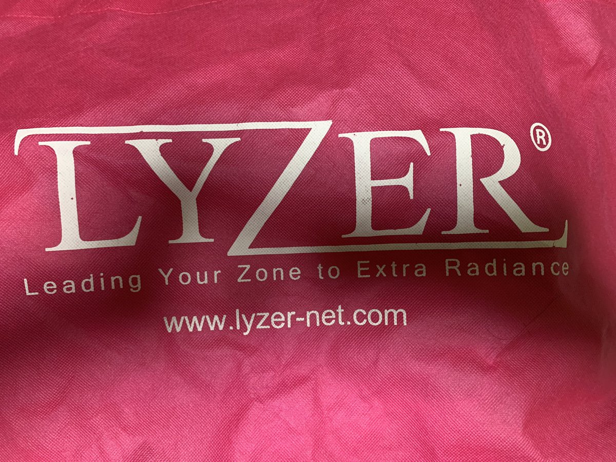DOGNMA3939's tweet photo. 東京オートサロンいったら、
以前東京オートサロン参加した時にお邪魔した、
LYZERさんに行きたい(((o(*゚▽゚*)o)))
#LYZER
理由、エスティマのLEDとラバーマットのことを聞きたい為(っ ॑꒳ ॑c) https://t.co/GcpoWwpSAj