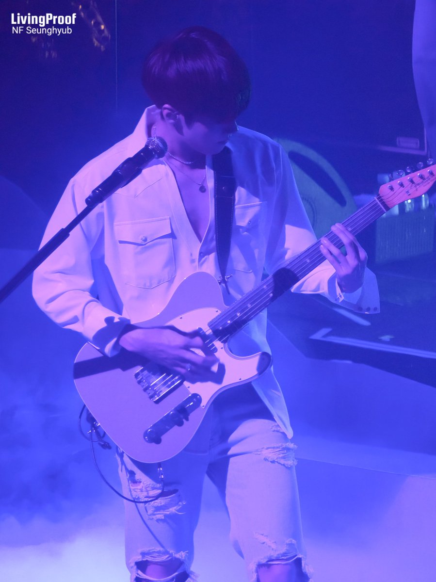 NF_LivingProof's tweet photo. 230107 &amp;CON3

#NFlying #엔플라잉 #엔콘3
#이승협 #승협 #LeeSeungHyub https://t.co/Ykp0gABAt4
