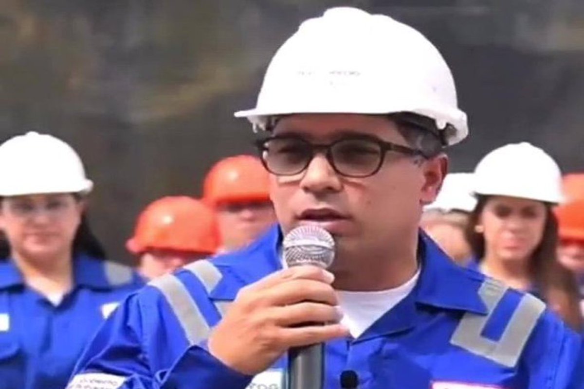 ✔️Pedro Rafael Tellechea fue nombrado Presidente de la empresa estatal Petróleos de Venezuela S.A., así lo informó este viernes 6 de enero vía Twitter, el jefe de Estado venezolano. .<a href="/NicolasMaduro/">Nicolás Maduro</a>  

✔️Con gran experiencia al frente de PEQUIVEN

#VenezuelaPróspera