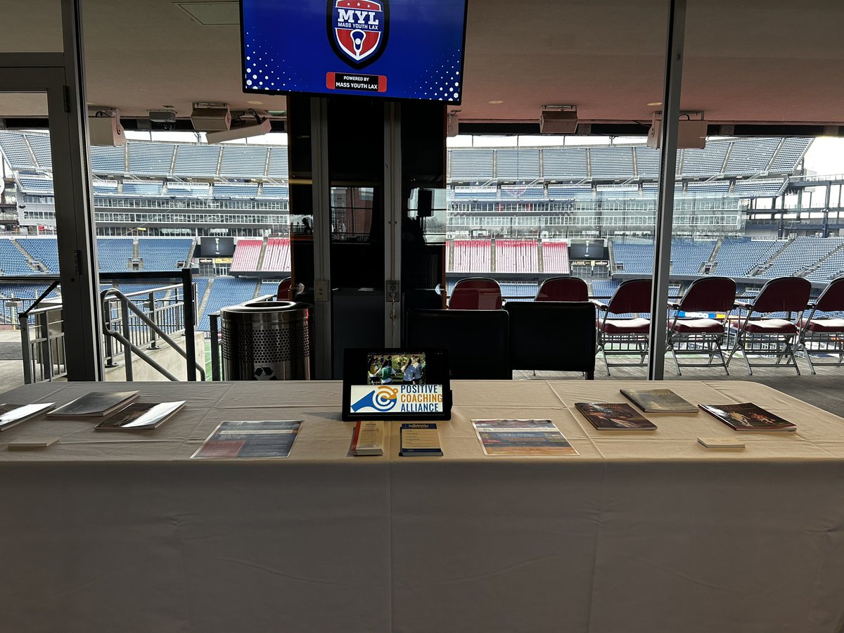 JasonPratt37's tweet photo. Getting ready for this morning inaugural New England Lacrosse Coaches Conference!  Come join us at Gillette Stadium!!! @MassYouthLax @PositiveCoachUS https://t.co/86h8qiFp0O