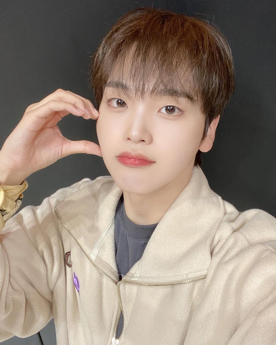 puppy1130_'s tweet image. [#C_LOUD] 230107 #Searchit 팬사인회

#크래비티 #형준