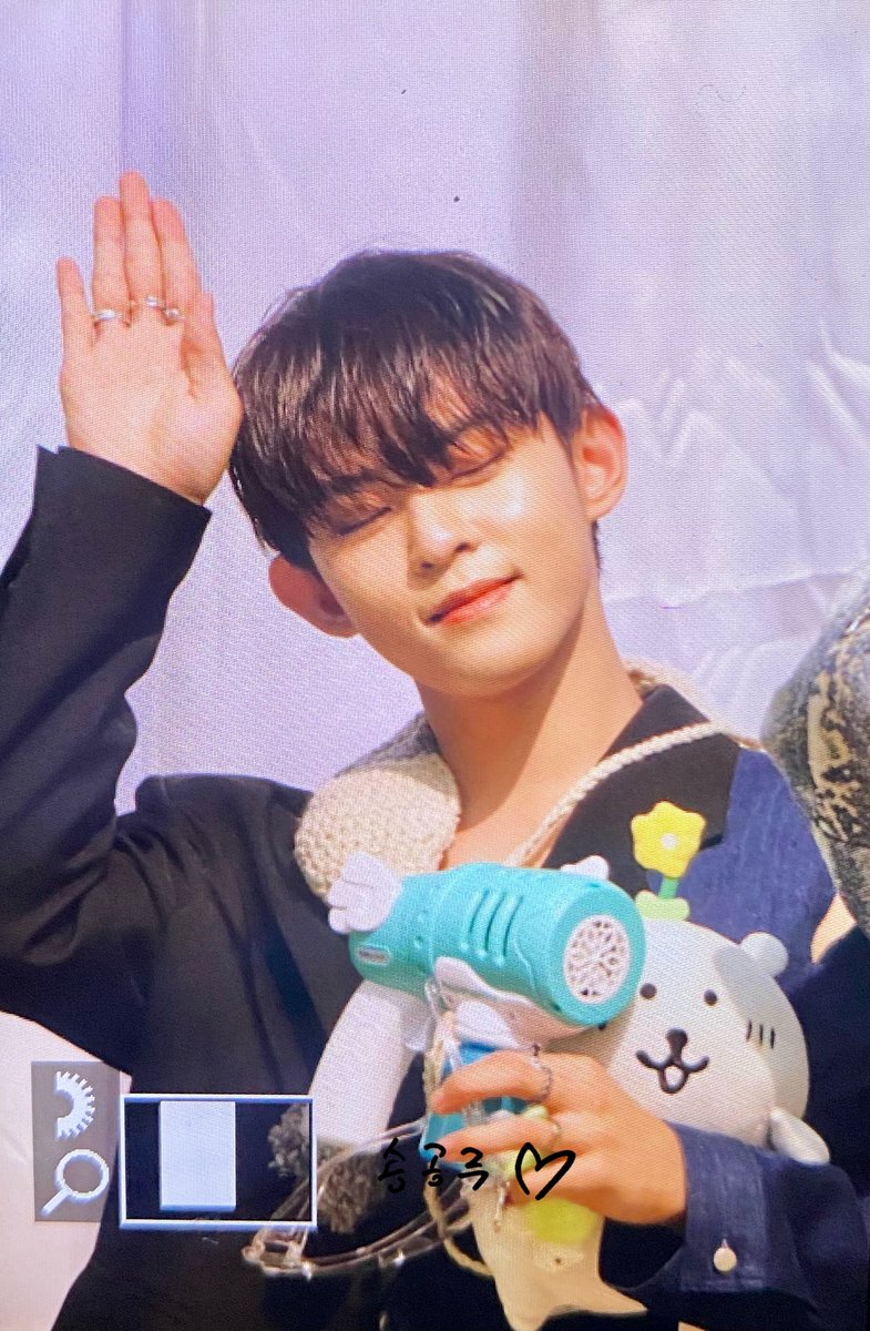 230107 pre.

#동건 #DONGGEON
#티오원 #TO1