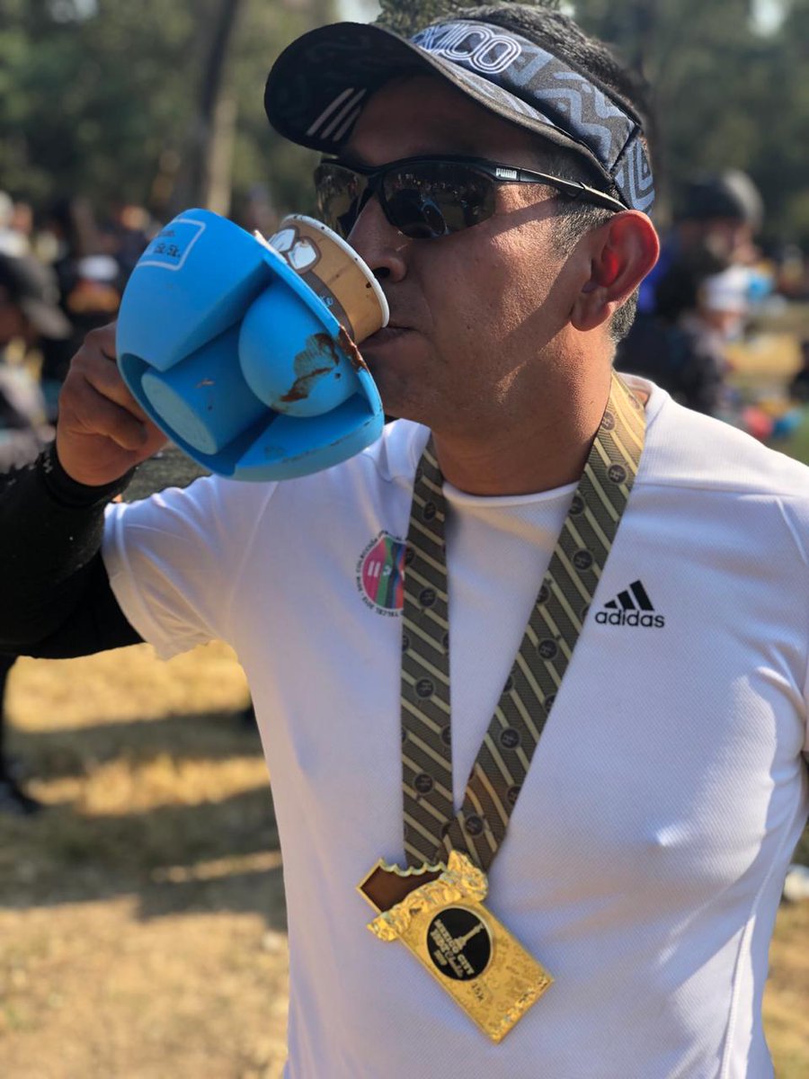 mikotirkin's tweet photo. Bonitos recuerdos de la #HotChocolate15k 2019 un dรญa como ayer, una carrera llena de ๐ซy muy lindas fotos ๐๐๐๐ปโโ๏ธ https://t.co/G2Xe3reoGn