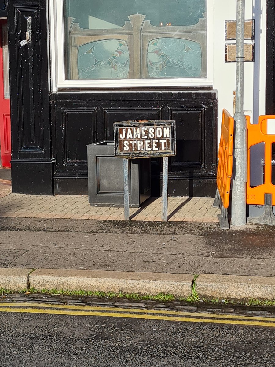 Belfastoldstreetsigns on Twitter: