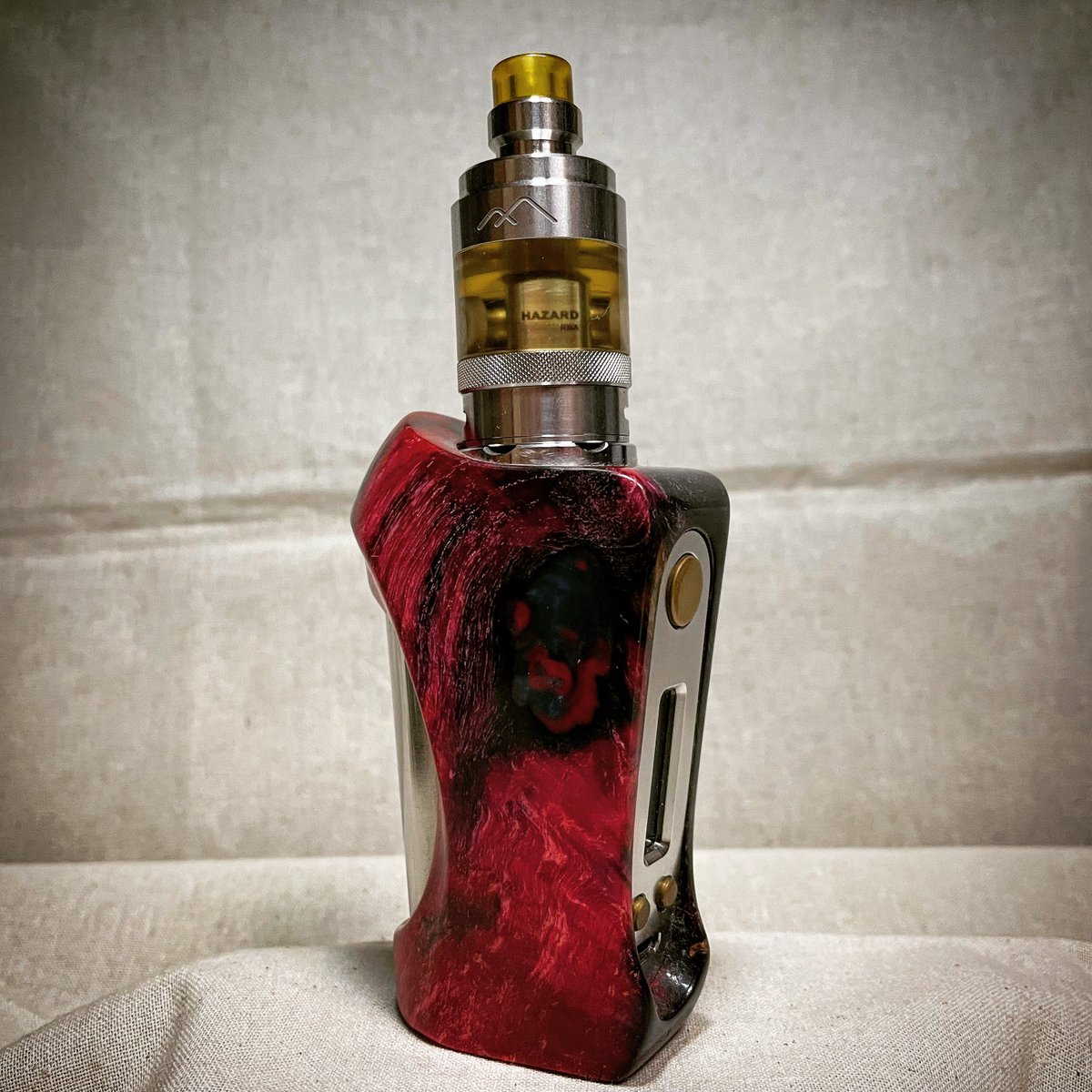 Rakumaru77's tweet photo. #vape #ultroner #ultronervictory #acrossvape #acrossvapehazard #hazardrta #flavorkitchen #atsunobumod https://t.co/lwEiSn9KPW