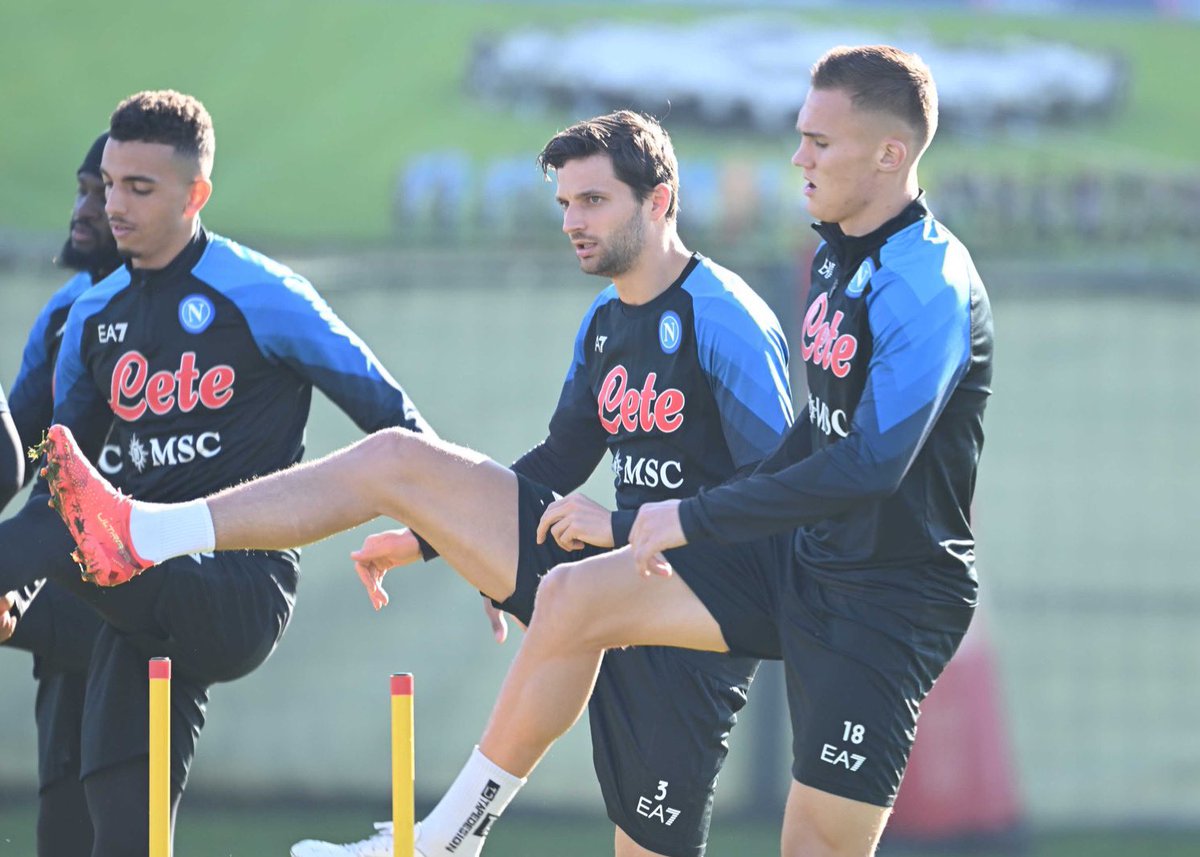 Official SSC Napoli tweet media