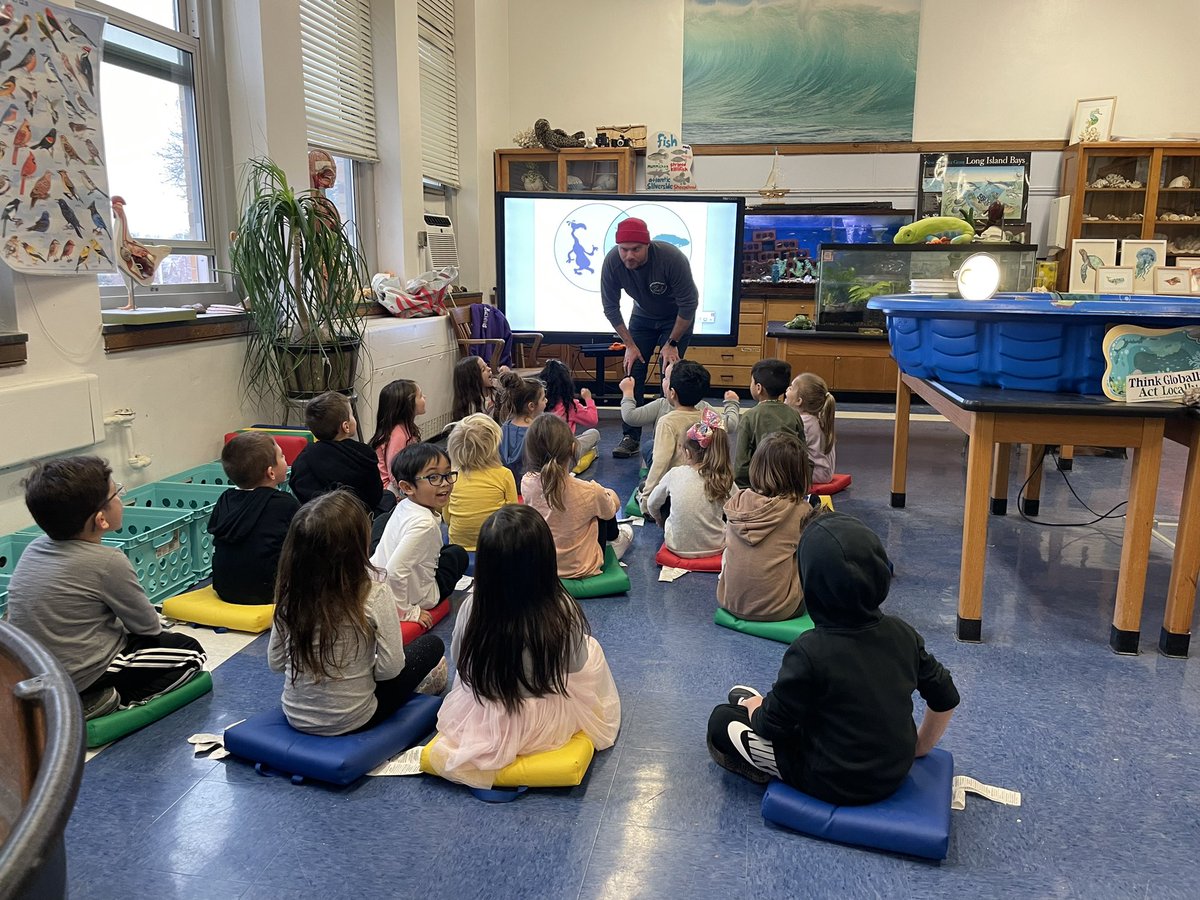 We love visiting Mr. Gary and the nature center! <a href="/OSchoolsPR/">Oceanside School District #OSD_NY</a> <a href="/OSDNatureCenter/">Mr. Gary</a>